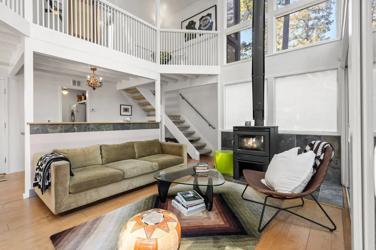 40 Fir Avenue