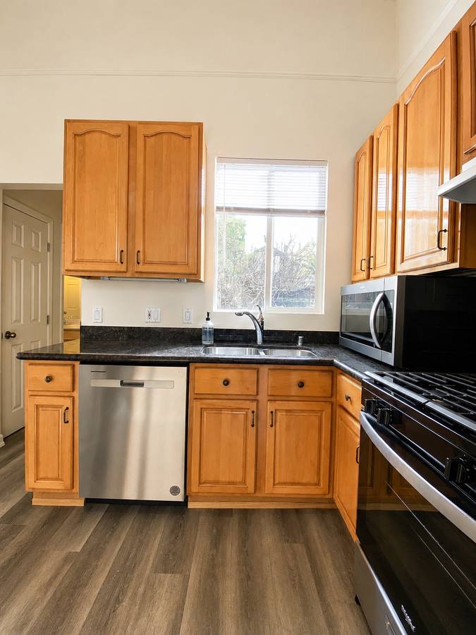 243 Waller Street, rental in Duboce Triangle, San Francisco
