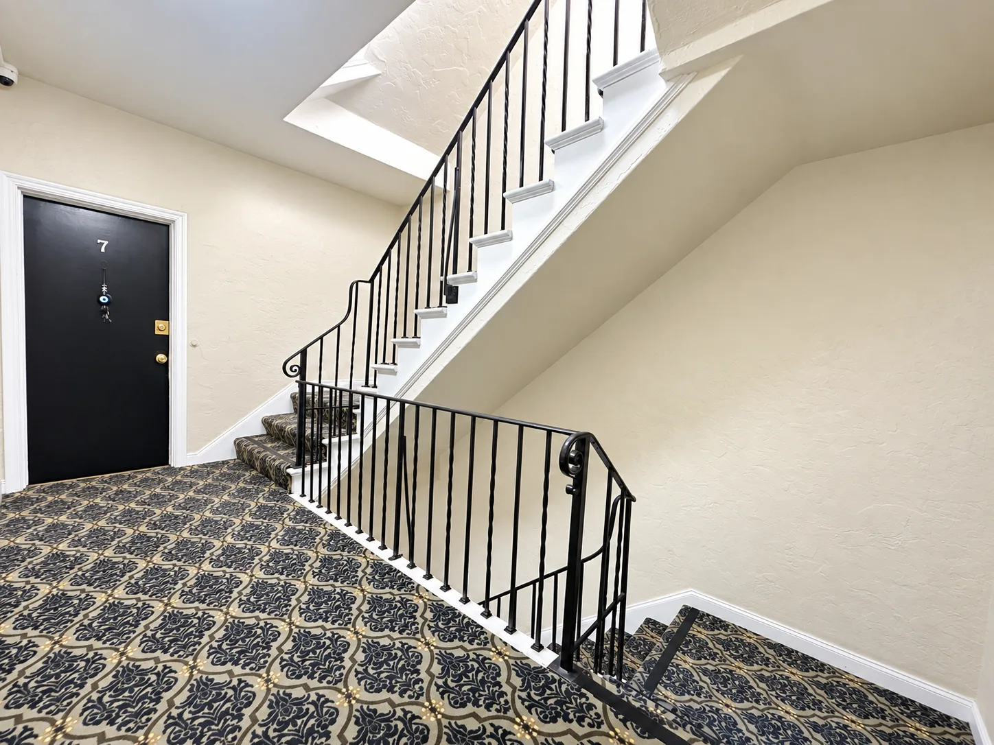 2440 8th Ave., Unit 2