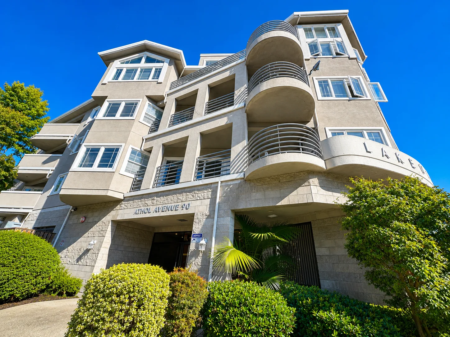 90 Athol Avenue