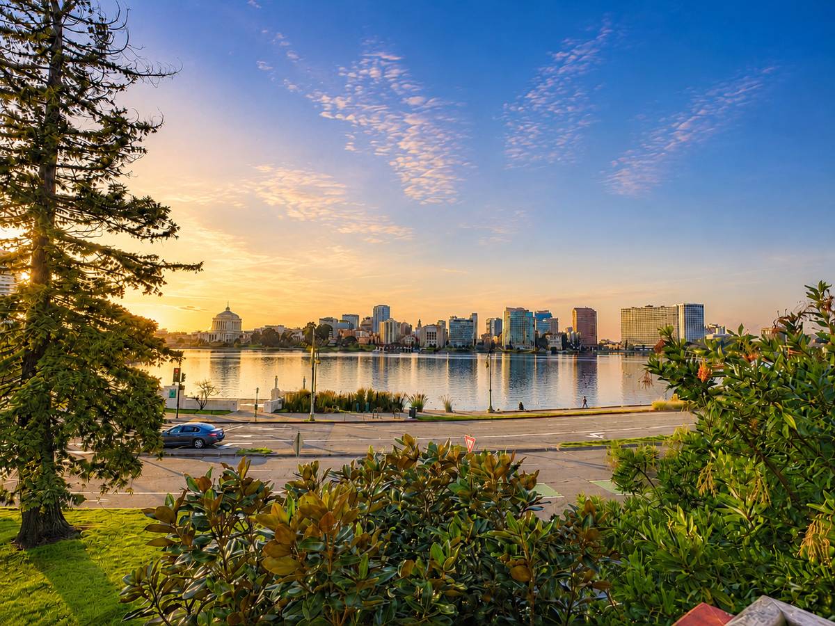 1800 Lakeshore Avenue #4