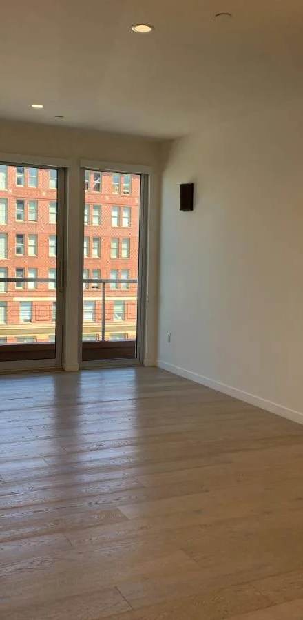 528 Thomas L Berkley Way, rental in Downtown Oakland, Oakland