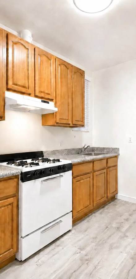 1523 Sacramento Street, rental in Nob Hill, San Francisco