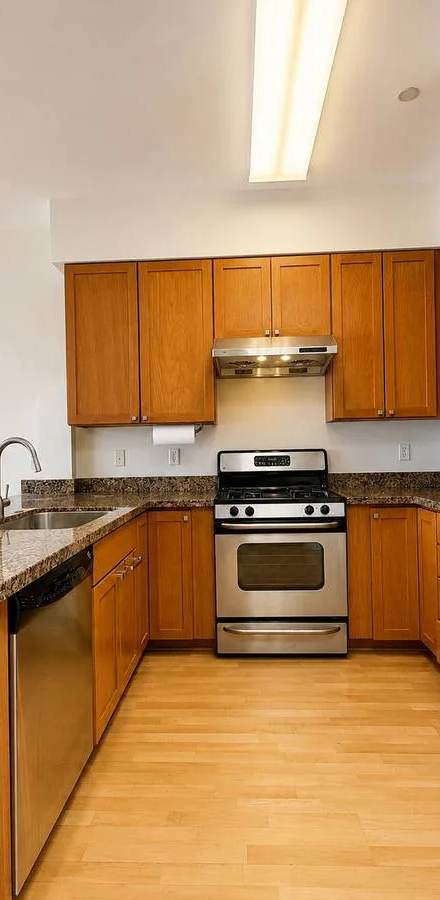 1020 Jackson Street, rental in Downtown, Oakland