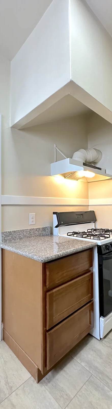 1434 Lakeshore Ave.#2, rental in Grand Lake, Oakland