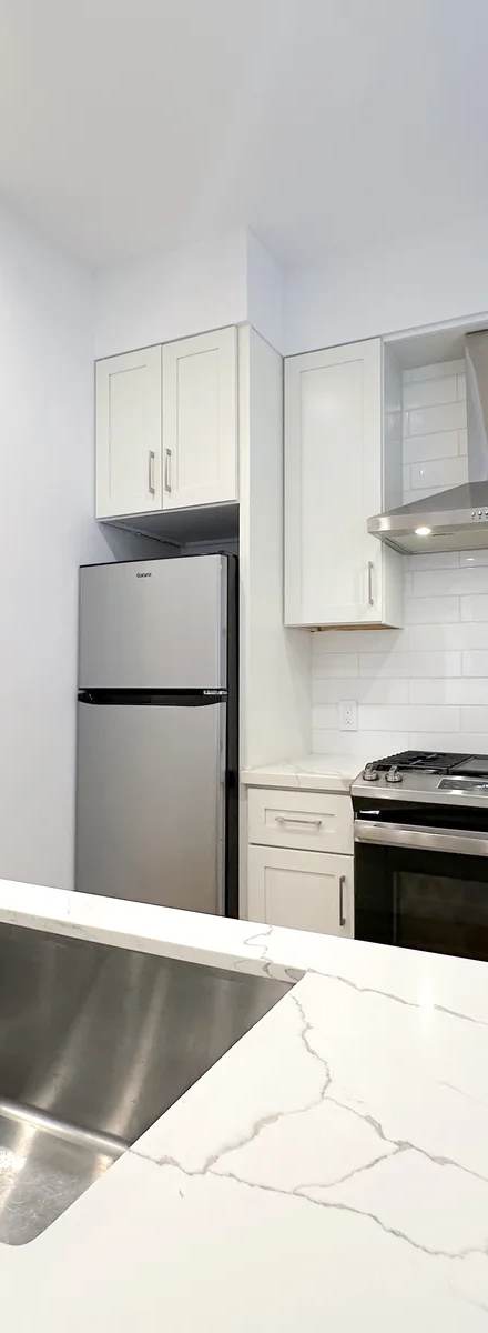 1710 Larkin St.#8, rental in Nob Hill, San Francisco