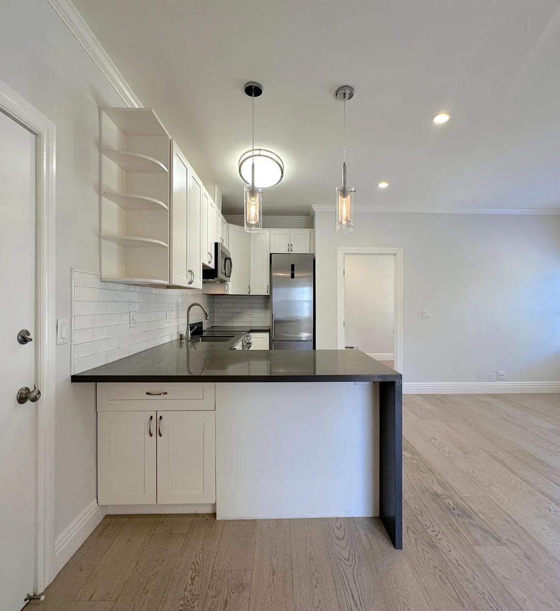 2440 8th Ave.Unit 10, rental in Grand Lake, Oakland
