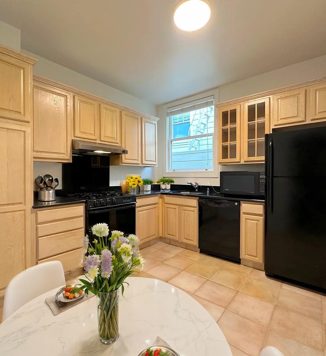 2819 Baker St. #2, rental in Cow Hollow, San Francisco