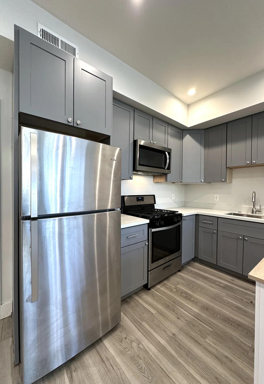 3005 San Bruno Ave., rental in Portola, San Francisco