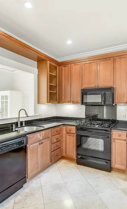 3064 Sacramento St. #6, rental in Laurel Heights, San Francisco