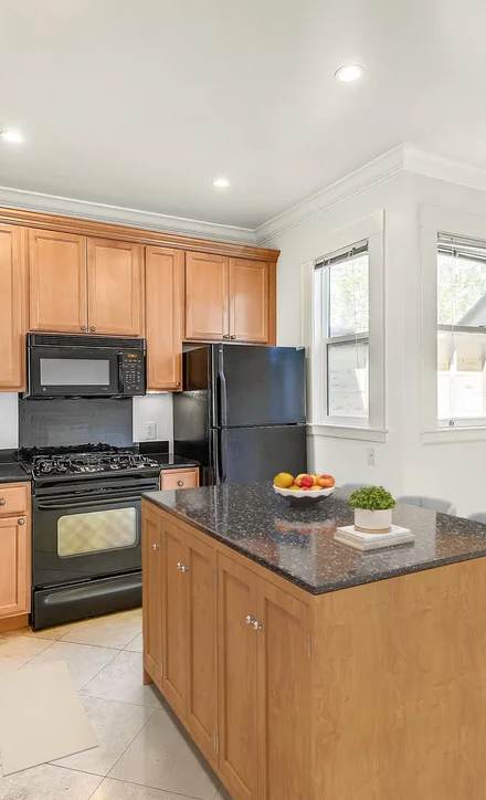 3064 Sacramento St. #6, rental in Laurel Heights, San Francisco