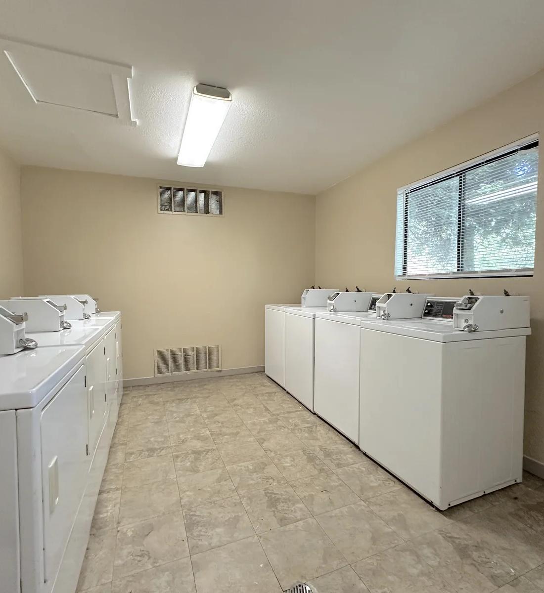 5105 Old Redwood Hwy, rental in Wikiup, Santa Rosa