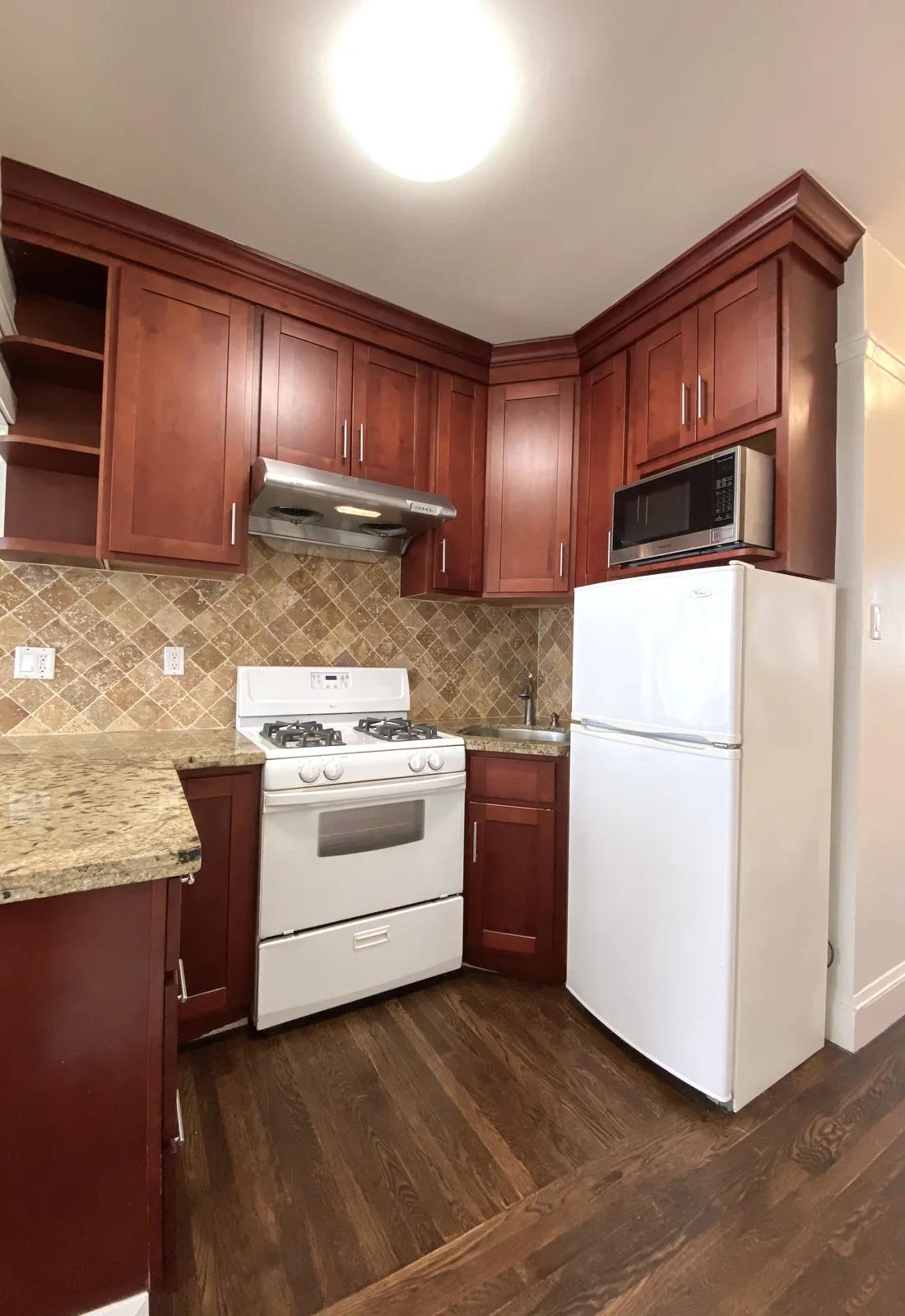 525 Grove Street #4, rental in San Francisco, San Francisco