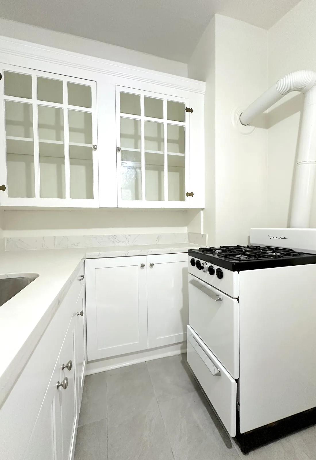 707 Stockton St #105, rental in Nob Hill, San Francisco