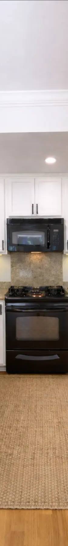 3064 Sacramento St. #4, rental in Laurel Heights, San Francisco